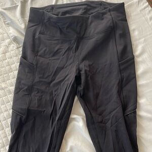 lululemon size 6 black wundertrain leggings